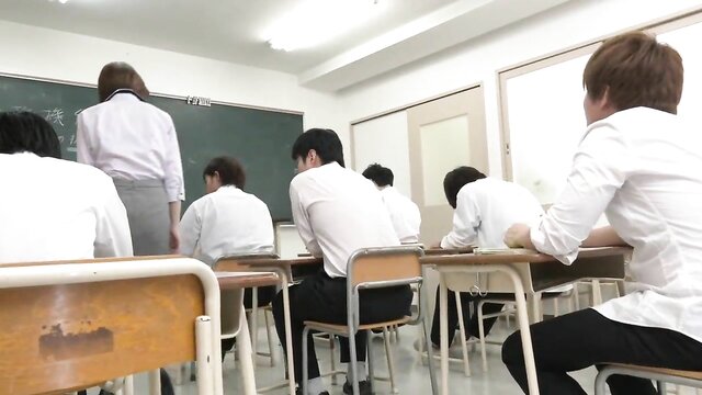 Japanese teacher gets squirting in climax class video