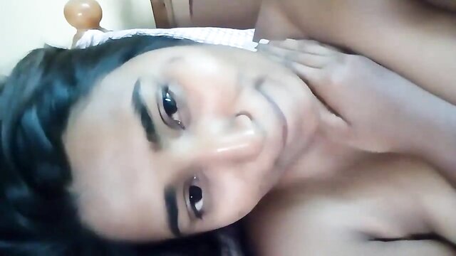 Sensual Indian babe Swathi Naidu goes nude on live show